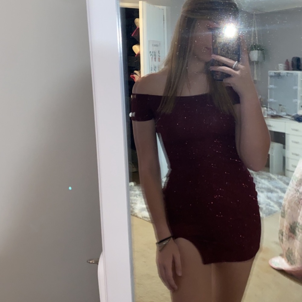 Red hoco dress❤️